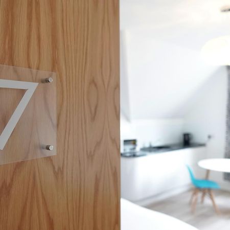 One Helena Road Serviced Apartments Southsea Exteriör bild