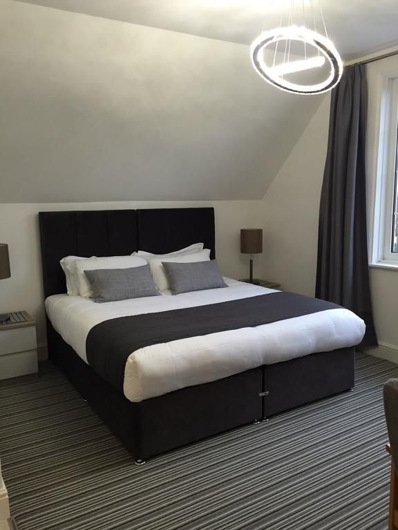 One Helena Road Serviced Apartments Southsea Exteriör bild