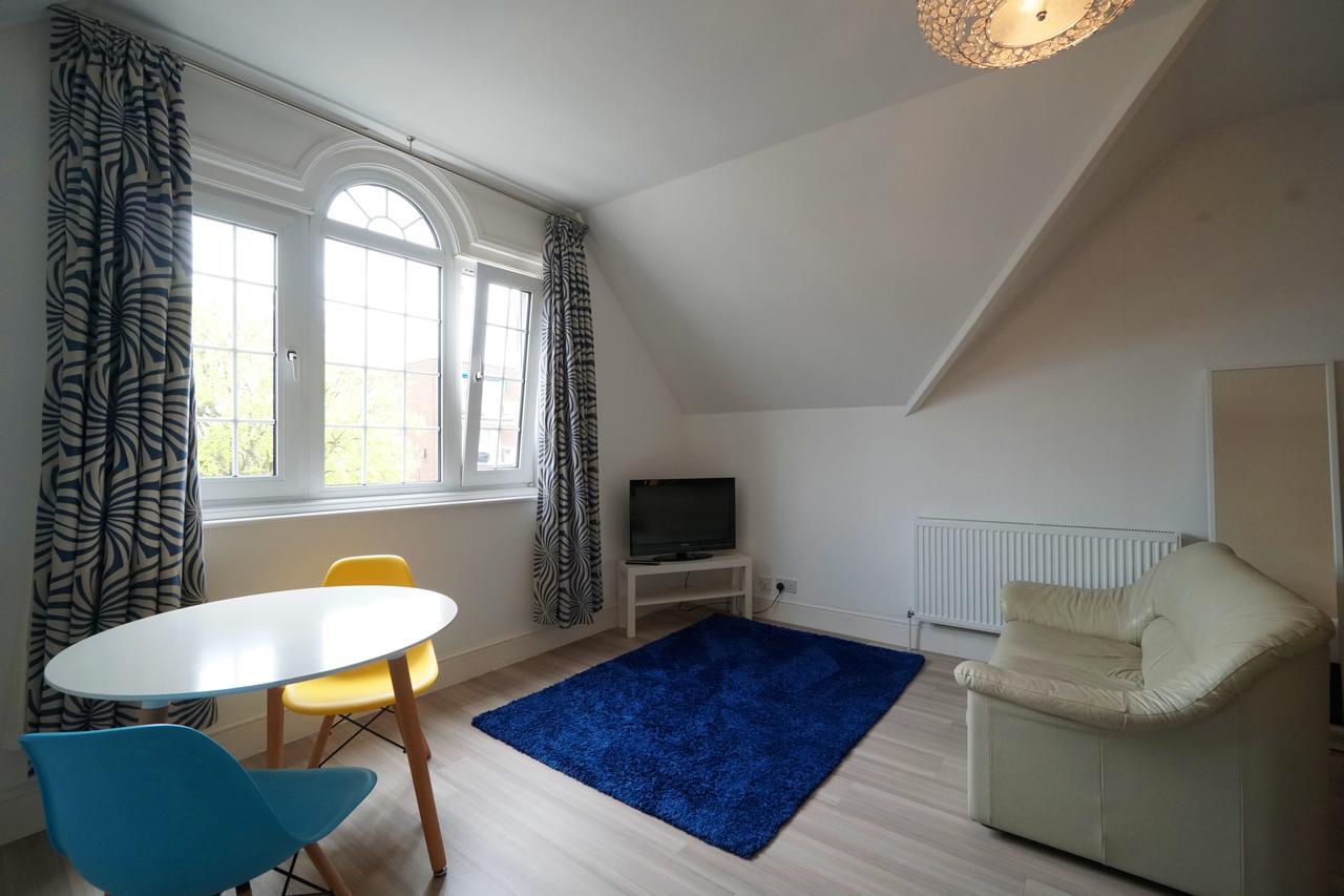 One Helena Road Serviced Apartments Southsea Exteriör bild
