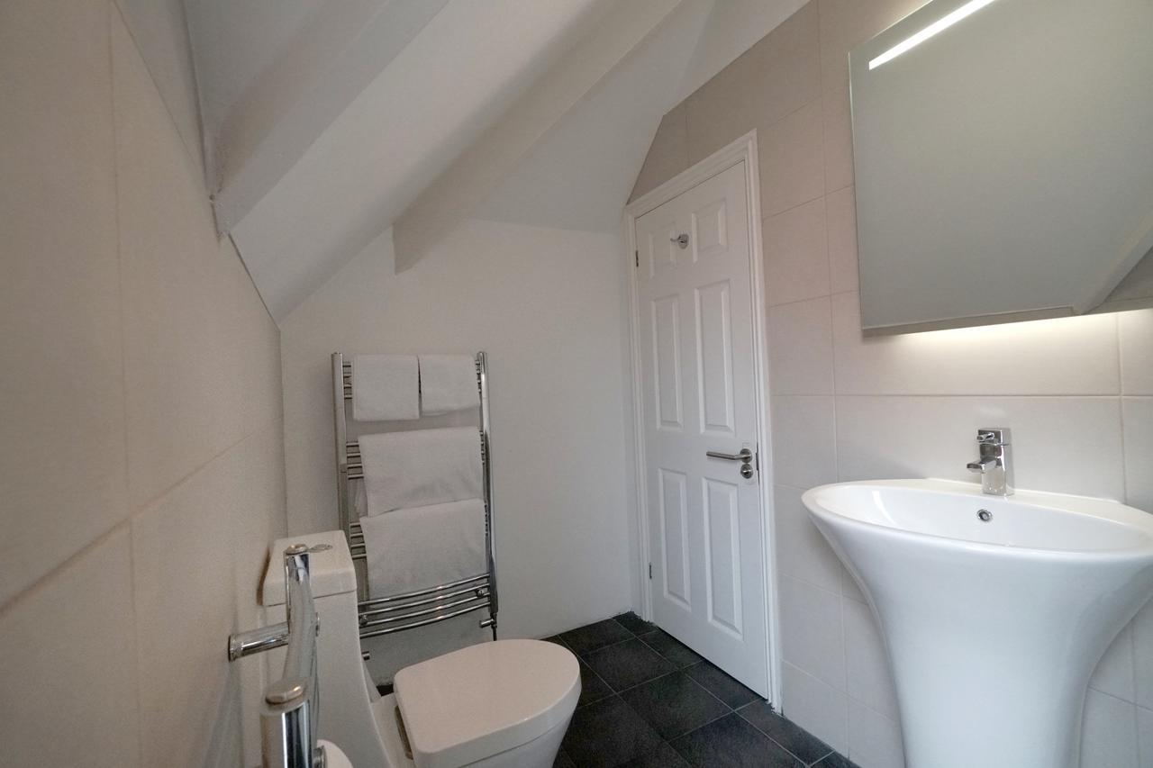 One Helena Road Serviced Apartments Southsea Exteriör bild